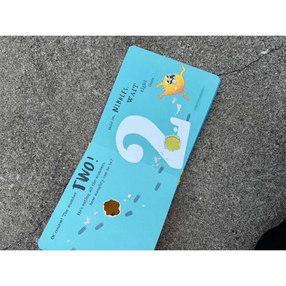 Nibbles Numbers by Emma Yarlett Kane Miller Board Book Counting Monster‎ 2019